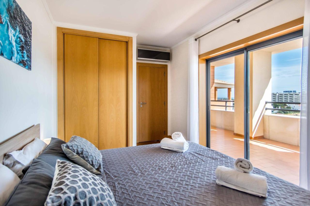 Corcovada, Sunny And Bright T1 With Large Terrace, Albufeira Apartment Luaran gambar