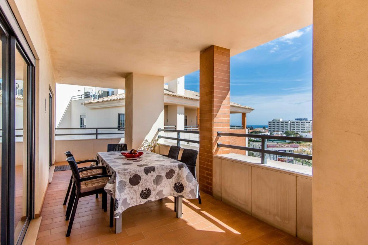 Corcovada, Sunny And Bright T1 With Large Terrace, Albufeira Apartment Luaran gambar